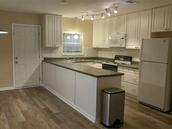 108 S Mustang Ave, Cedar Park, TX 78613