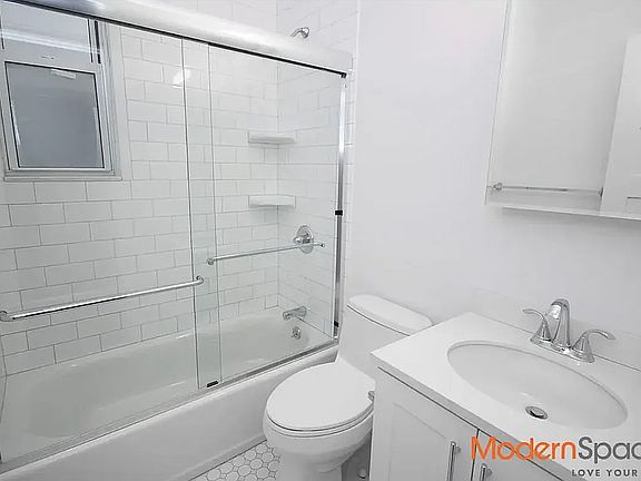 5th image of 21-67 19th St #2167
