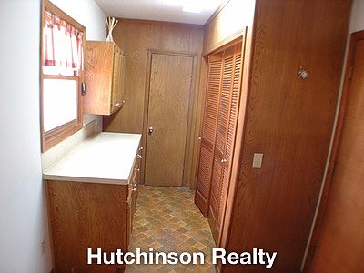 5th image of 7 Cora Cir