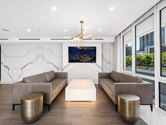 2nd image of 1399 Park Ave APT 17B