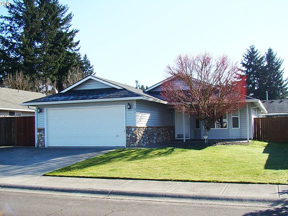 2nd image of 9109 NE 91st Pl
