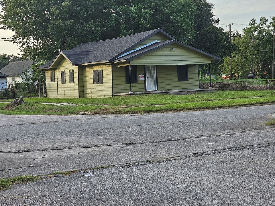 1st image of 803 Thomas Blvd