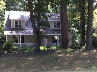 8413 Ashwood Dr, Raleigh, NC 27603