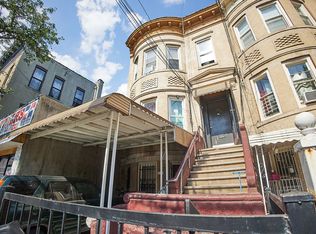 243 Crescent St Floor 1, Brooklyn, NY 11208