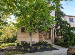 212 Chanticleer, Cherry Hill, NJ 08003
