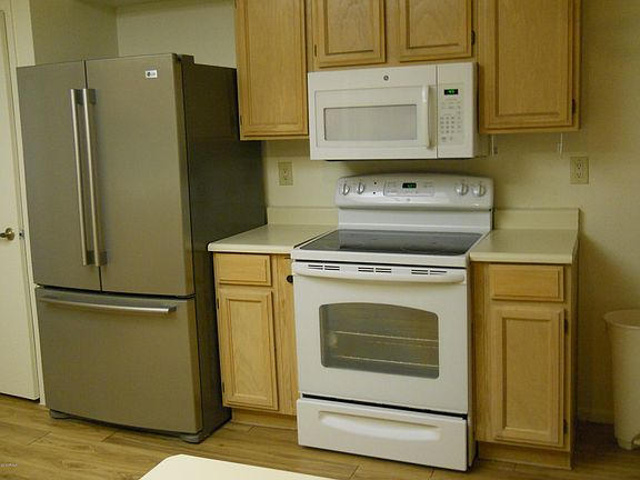 5th image of 8117 E Madero Ave