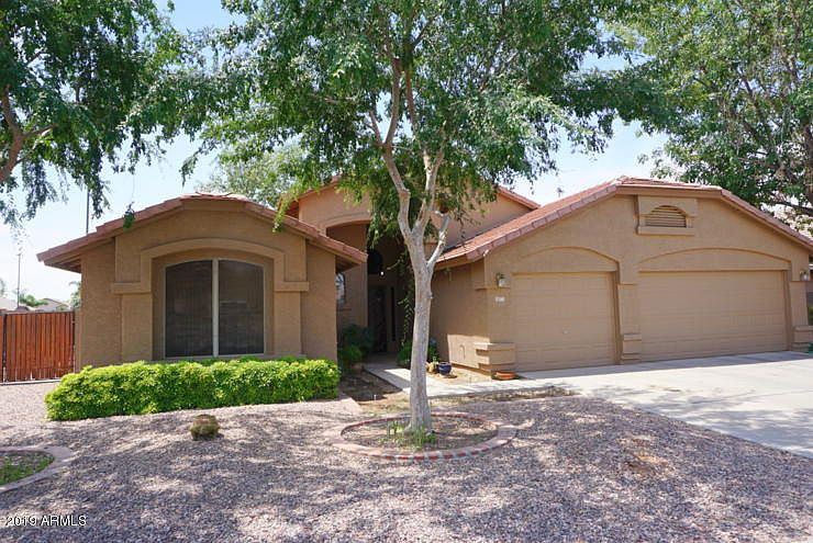 1st image of 1077 E Orchid Ln