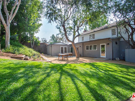 2nd image of 4020 College Crest Dr