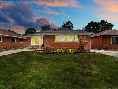 21610 Gardner St, Oak Park, MI, 48237