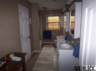 2727 Lyndsey Ln, Morganton, NC 28655