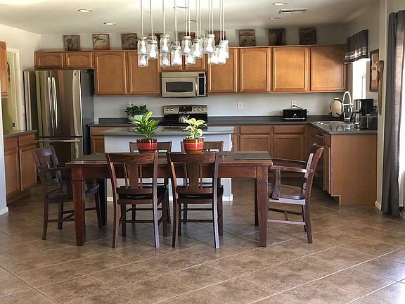 3rd image of 11736 W Foothill Dr