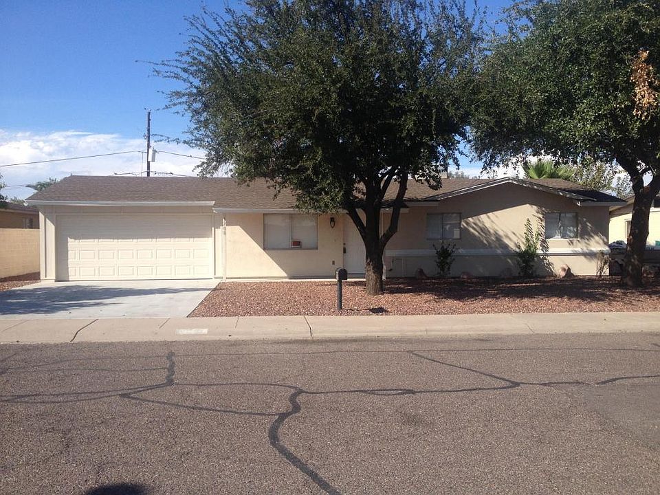 1st image of 3708 W Denton Ln