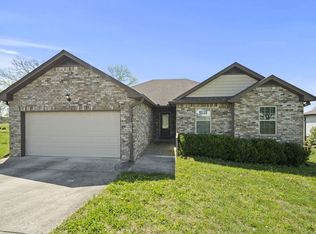 207B Fountain Head Rd, Portland, TN 37148