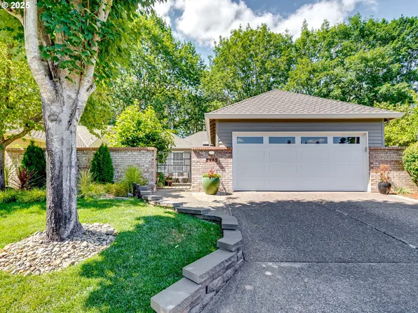 7485 SW Lakeside Dr, Wilsonville, OR 97070