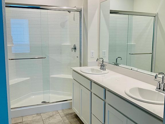 5th image of 1158 Orchard Dr