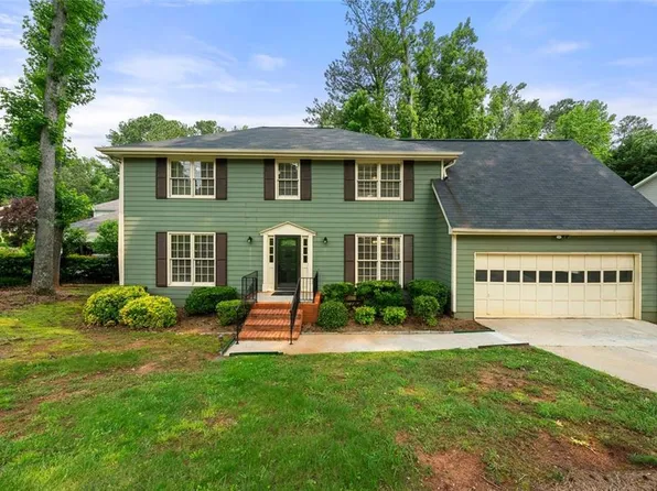 6553 Parkside Way, Tucker, GA 30084