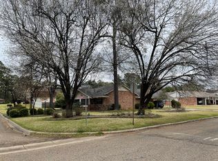 1101 10th St NW, Springhill, LA 71075