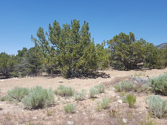 2nd image of 1059 E 2025 N