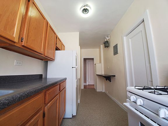 5th image of 3820 Waldo Ave APT K5