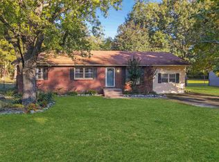 2049 Crossgate Rd, Dyersburg, TN 38024