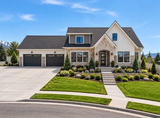 258 W 575 S, Providence, UT 84332