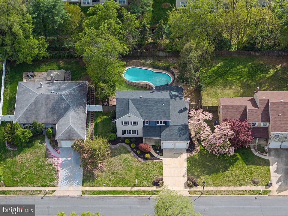 8 W High Ridge Rd, Cherry Hill, NJ 08003 | Zillow