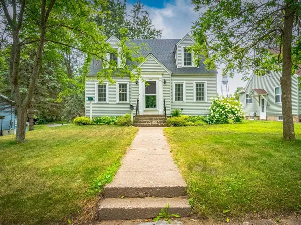 124 Arch St, Amery, WI 54001