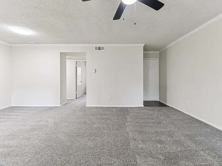 B2 Livingroom and Dining