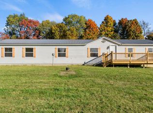 1970 N Long Lake Rd, Albion, IN 46701