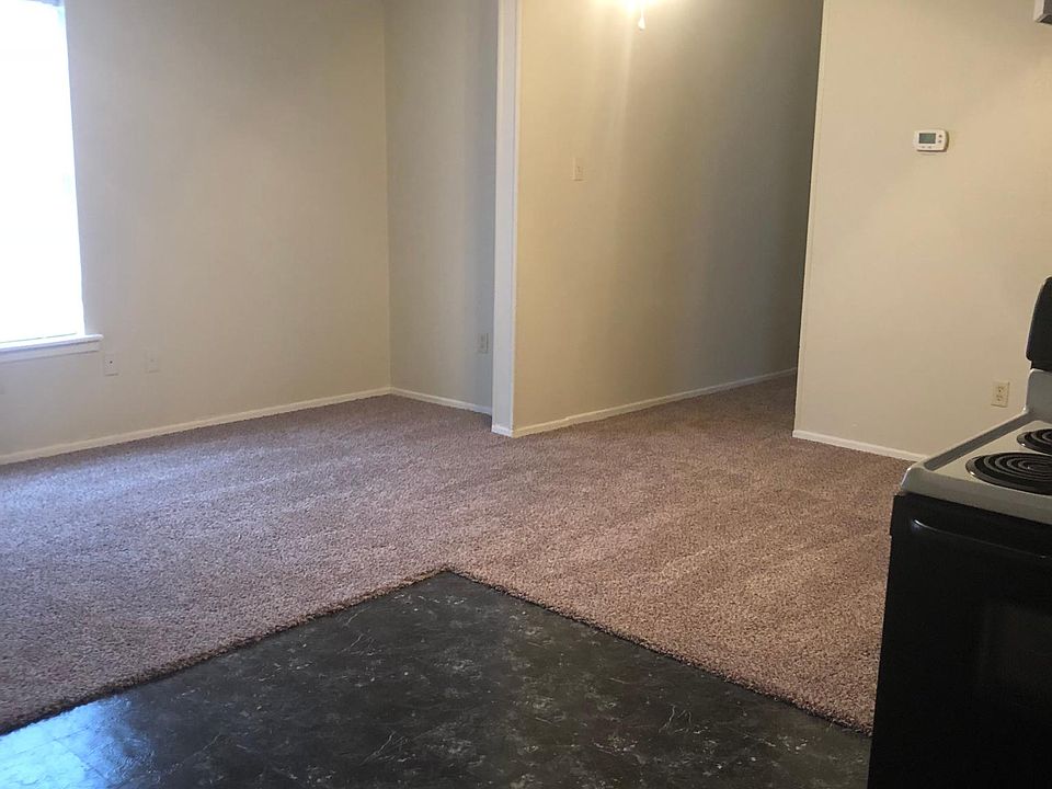 1st image of 1700 Us Highway 80 E APT 7