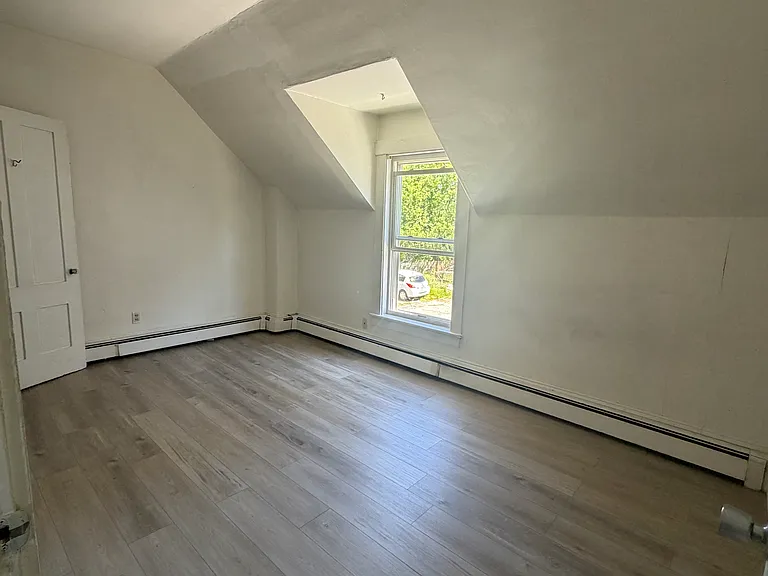 274 Pine St #2A — Photo 12