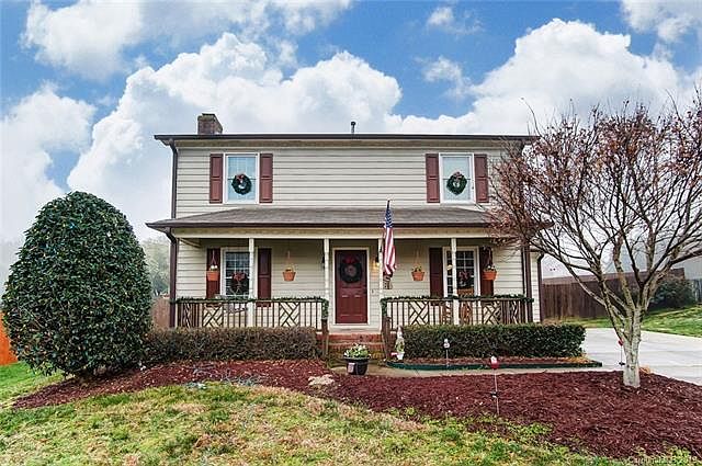 1st image of 417 Iredell Ct