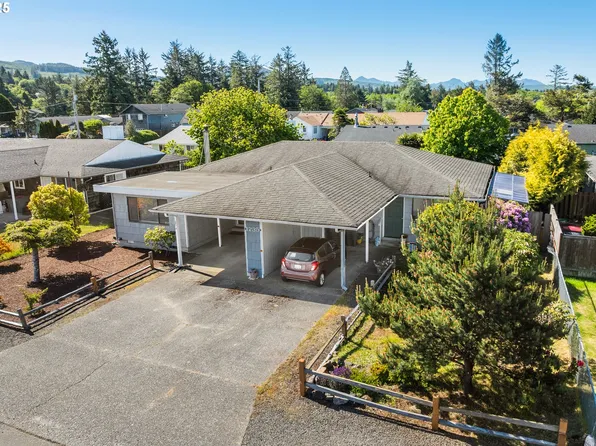 1235 E Broadway St, Seaside, OR 97138