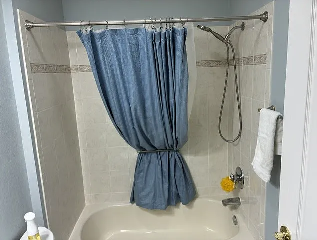 Private Bathroom Tub/Shower