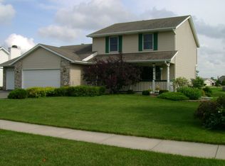 911 Gregory Way, Winnebago, IL 61088