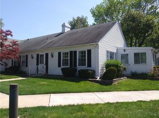 369A New Bedford Ln, Monroe Township, NJ 08831