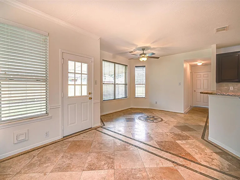 11906 Dinosaur Valley Dr — Photo 18