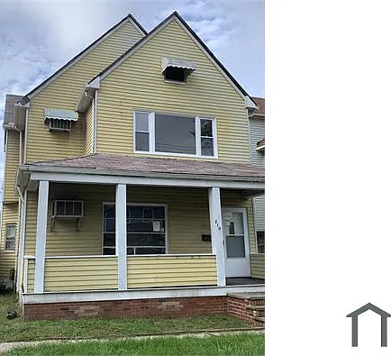 3 bed, 1000 sqft, $1,050 — Photo 2