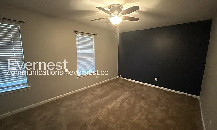 251 Cobblestone Ln — Photo 12
