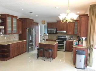 17831 NW 14th St, Pembroke Pines, FL 33029