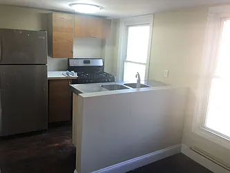 Rented by Emilienne Zongo Brown, LREB