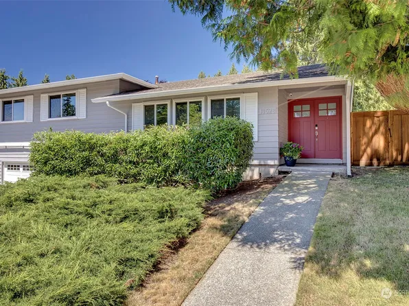 11528 NE 139th Place, Kirkland, WA 98034