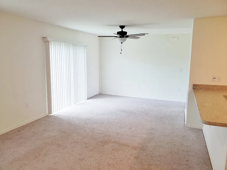 3150 SW Centamino St — Photo 4