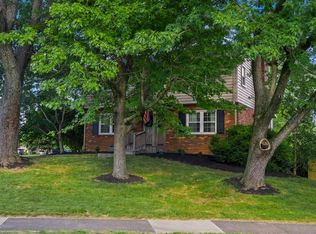 2390 Heather Way, Lexington, KY 40503