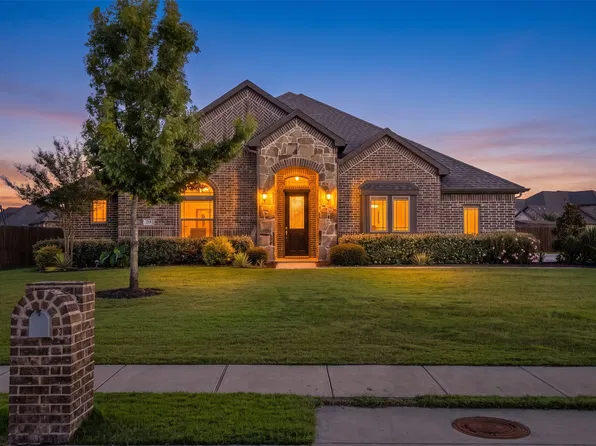 177 Hackney St, Waxahachie, TX 75165