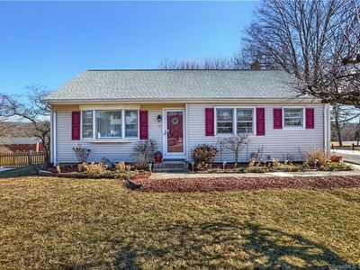 17 Sherwood Dr, New Milford, CT, 06776
