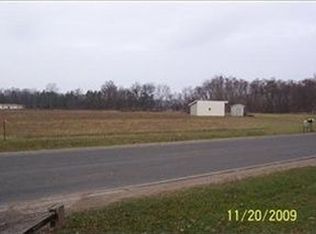 13434 Riverside Dr, Constantine, MI 49042