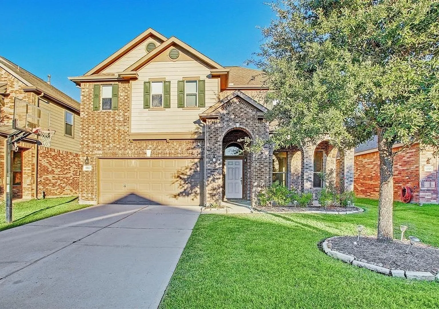 11022 Avery Oaks Ln **Ask About Our No Cash Deposit Option — Photo 1