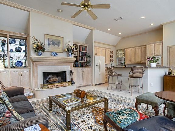 5th image of 8515 Cherry Hill Dr