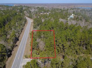 102 Whip Por Will Rd, Apalachicola, FL 32320